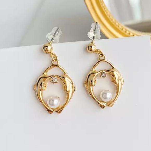 Dolphins Crystal Pearl Beaded Stud Dangle Earring 15$